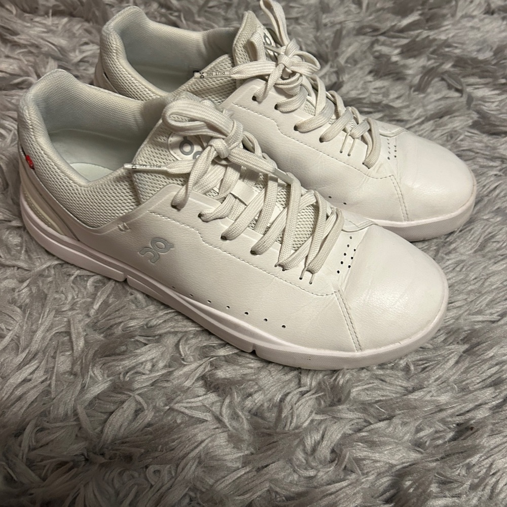 On Cloud “The Roger” Sneakers